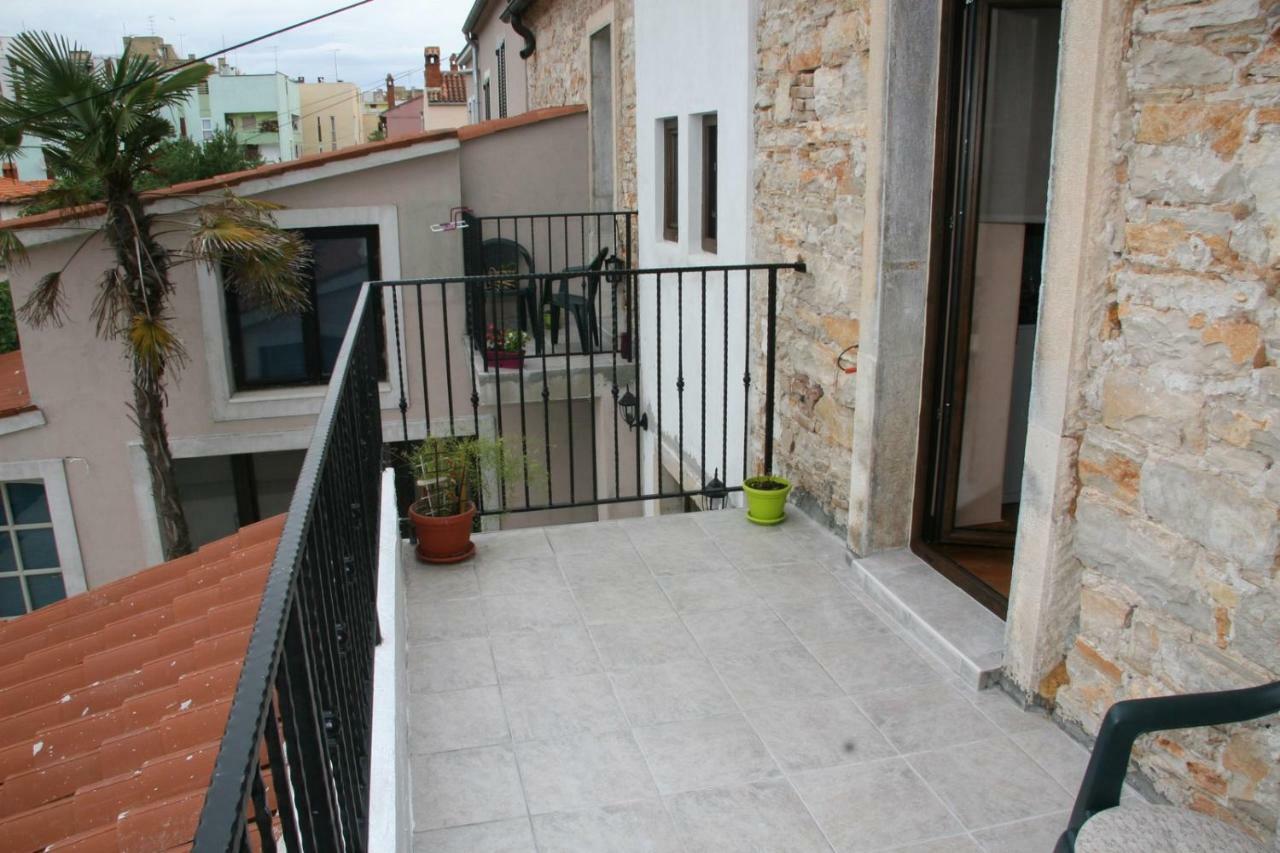 PUY Apartments Sena מראה חיצוני תמונה